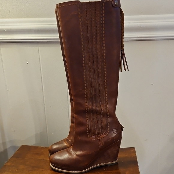 Ariat Brown Heeled Boots - Picture 2 of 5